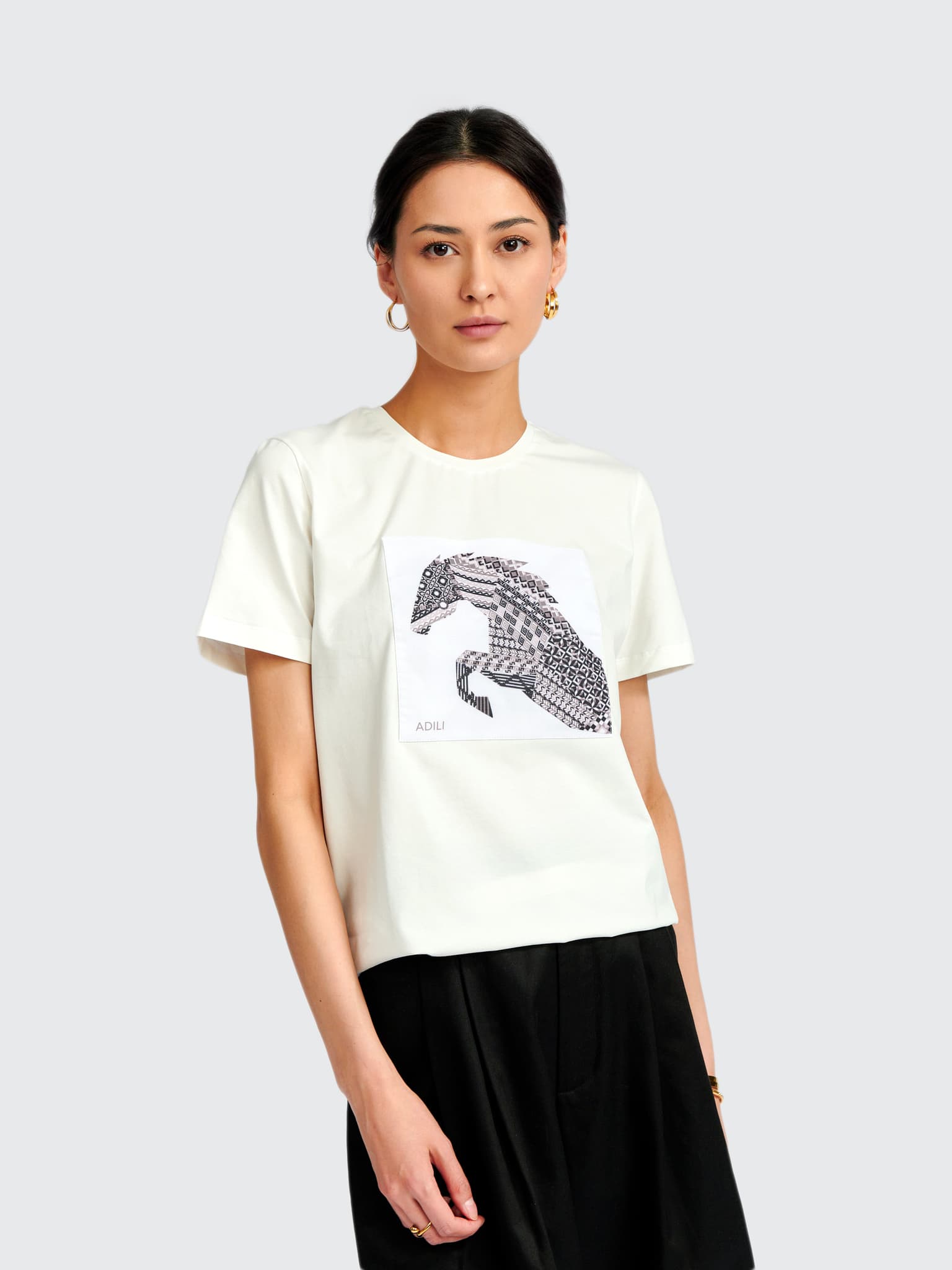 Футболка "Тұлпар" 90-03, белая