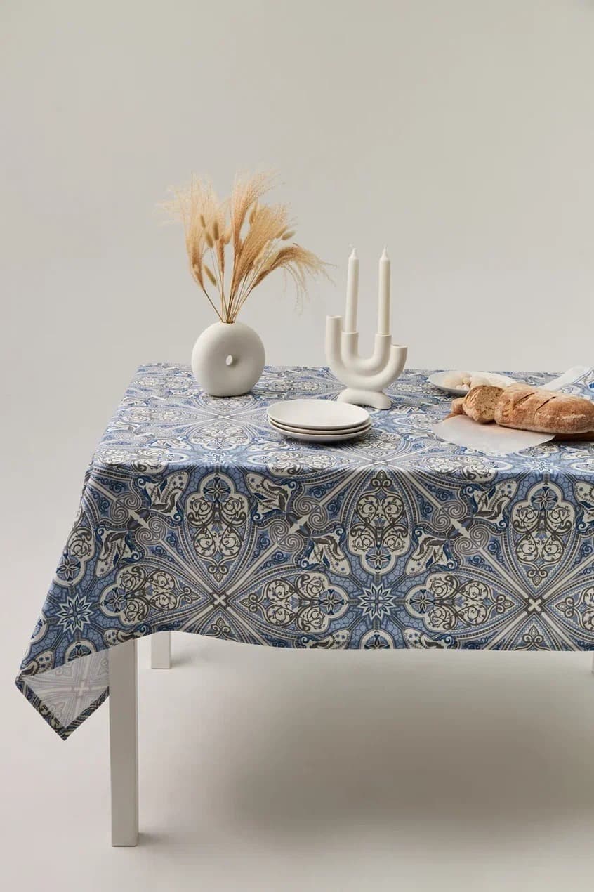 Скатерть 142х300см, диагональ